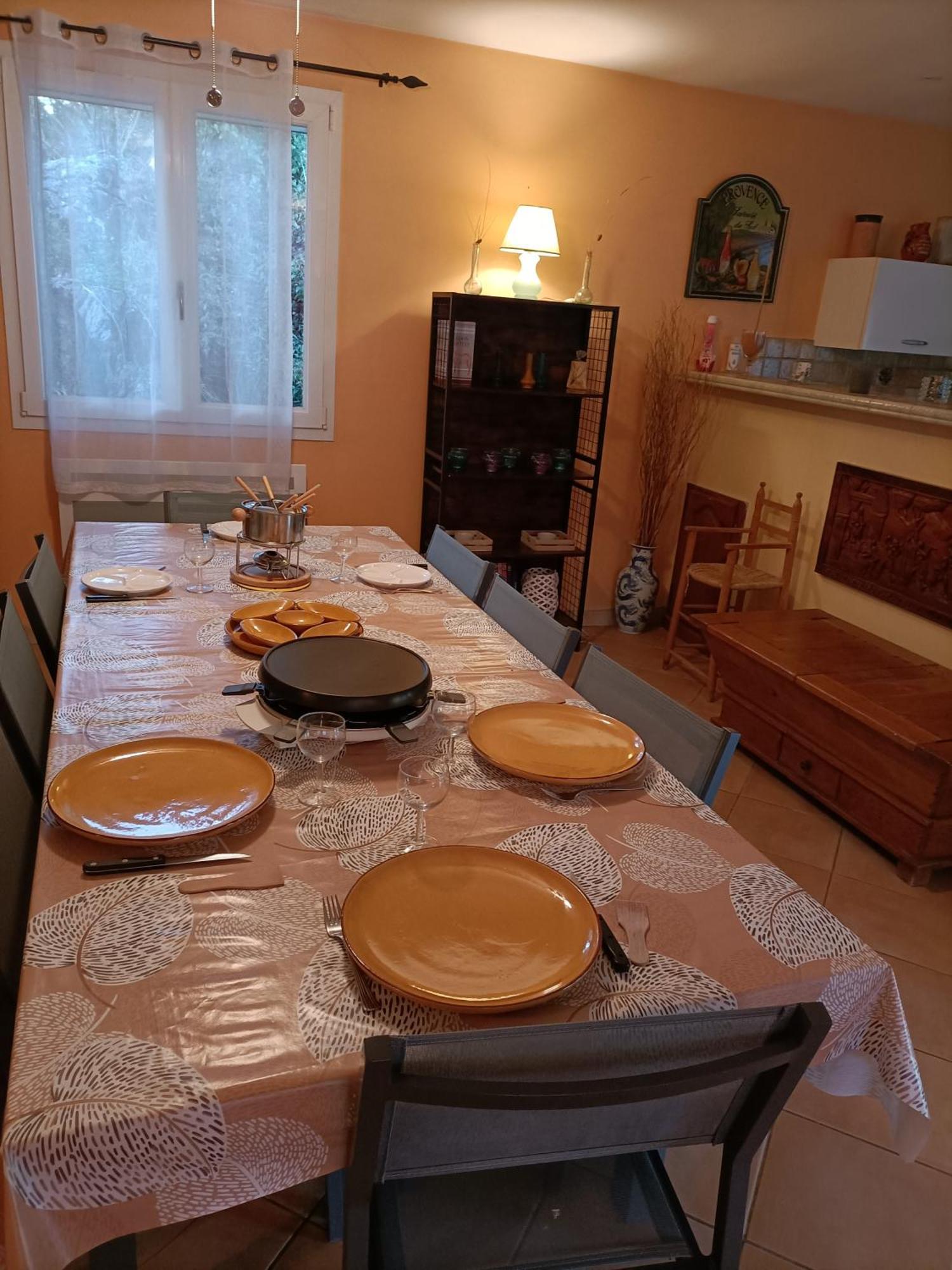 Willa Les Git'Anes De Pontevès Zewnętrze zdjęcie